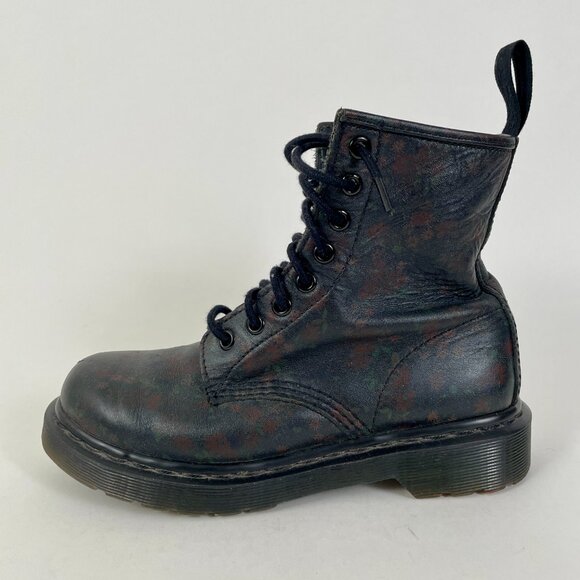 Dr. Martens Original 1460 Black Leather Boots With Subtle Floral Detail, Size 5 - Picture 3 of 9